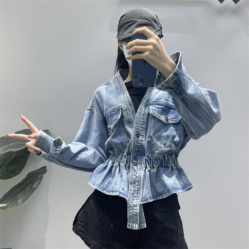 Womenโs Slim Denim Jacket โ Blue Jean Coat