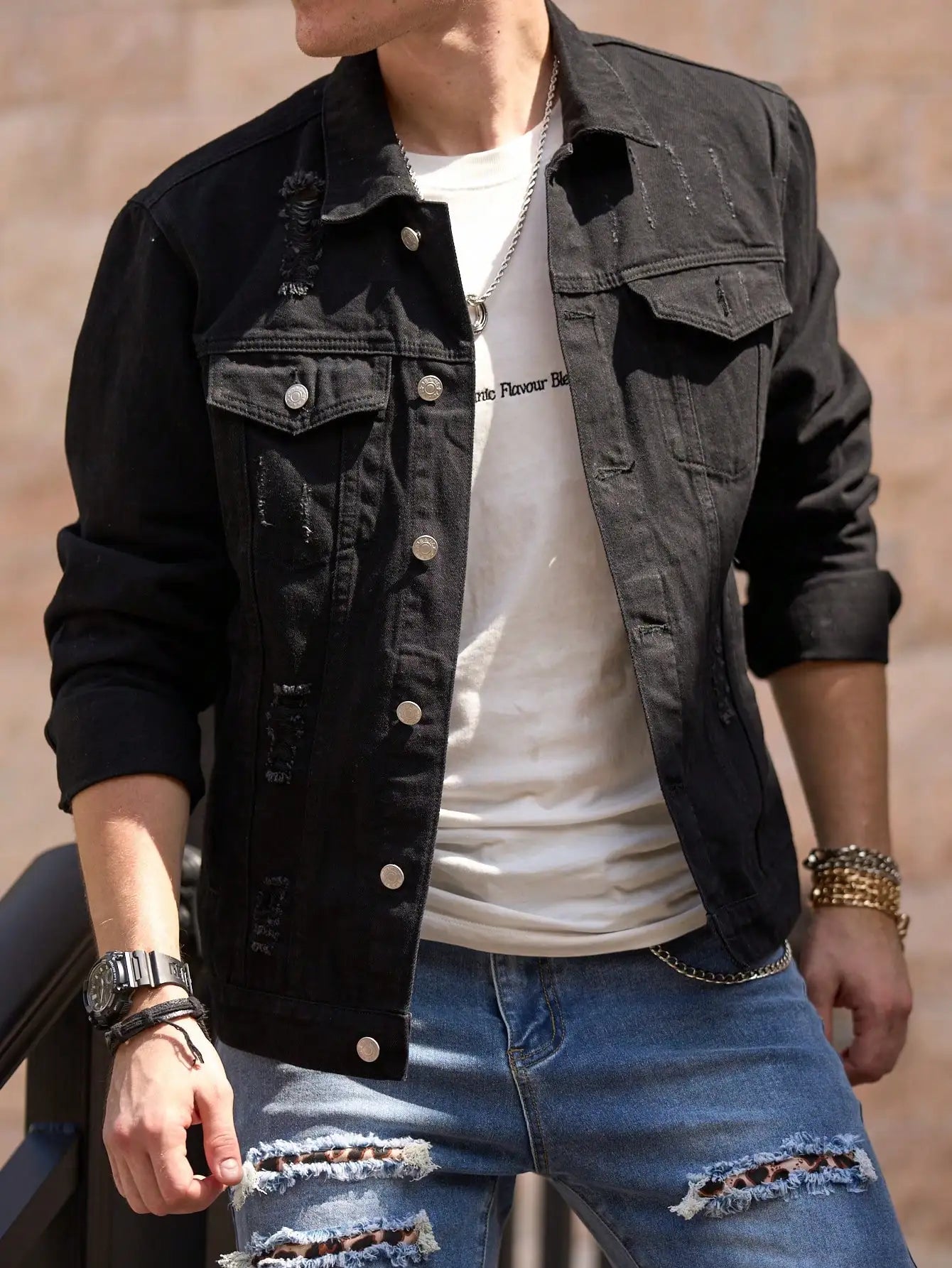 Men’s Slim-Fit Denim Jacket – Casual Ripped Coat for Spring & Autumn