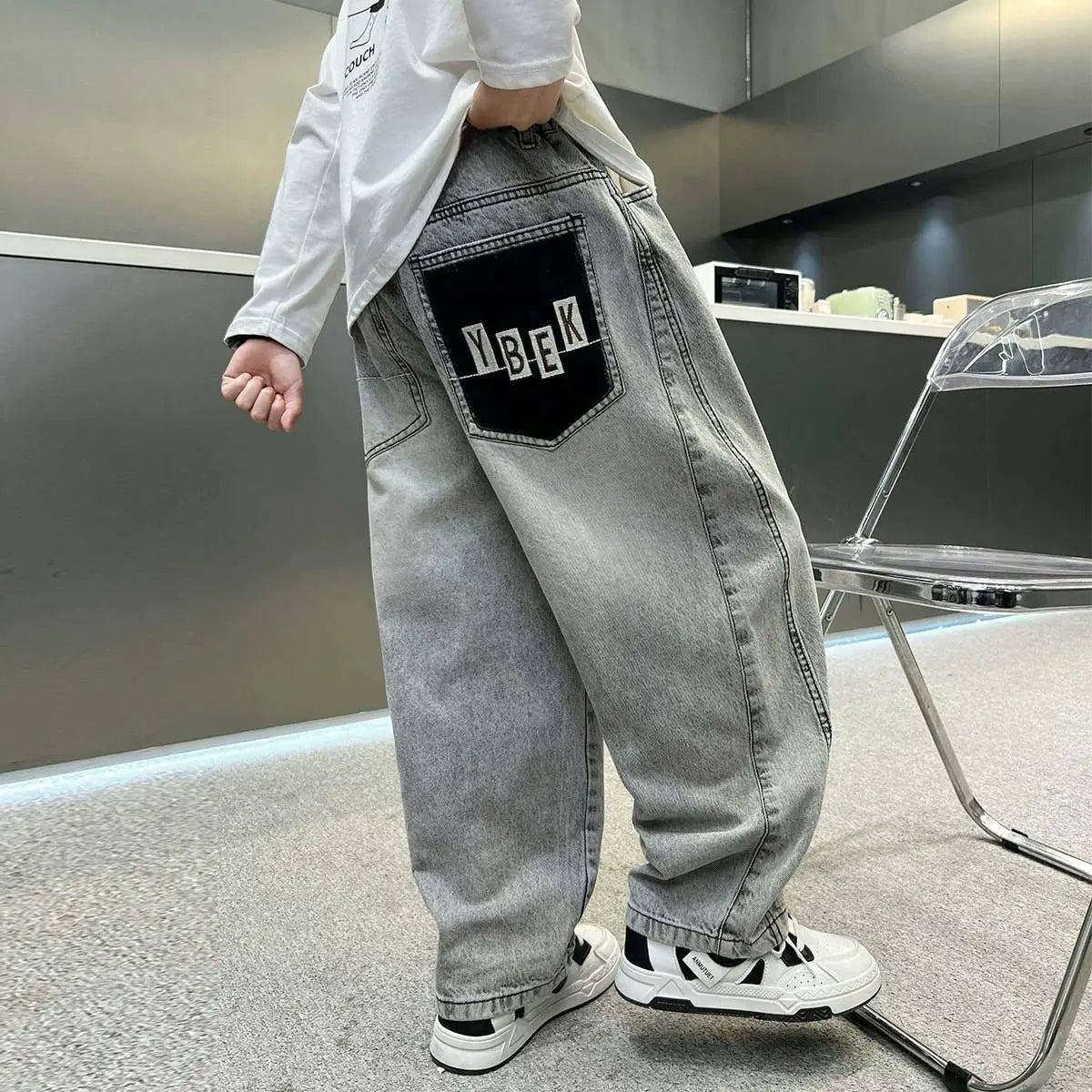 Boys Light Grey Denim Jeans โ Casual Relaxed Fit Pants