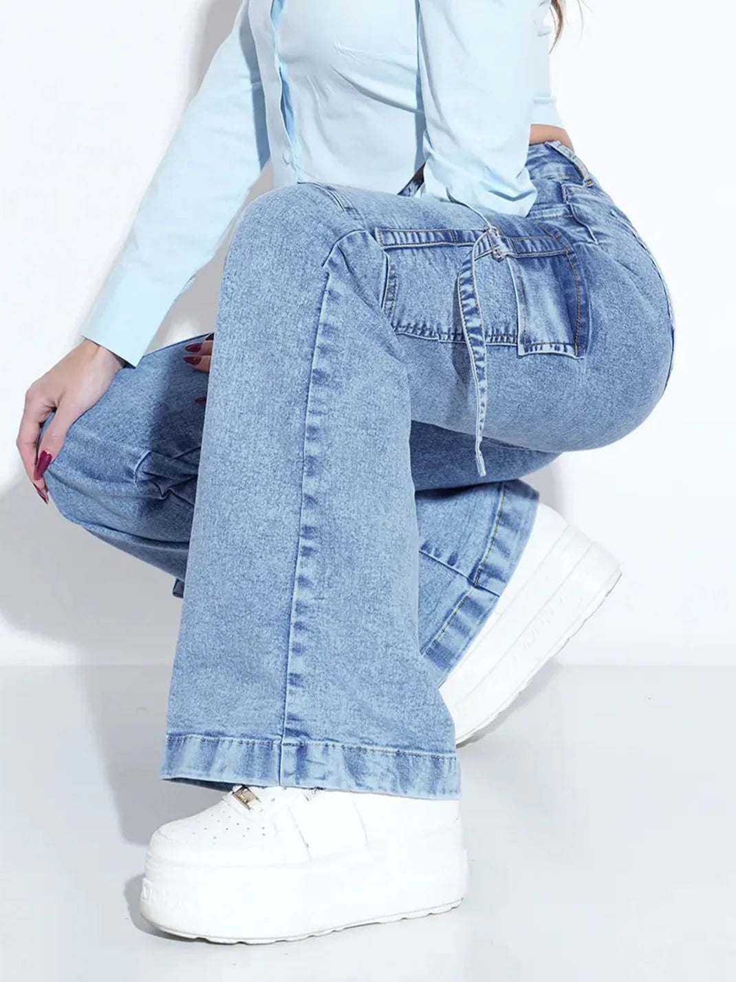 Womenโs Utility Denim Cargo Jeans โ Multi-Pocket Work Pants